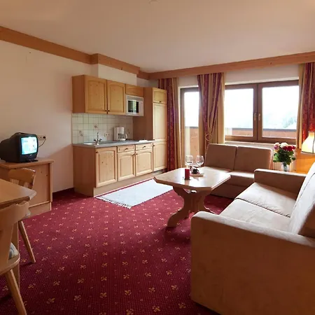 Värdshus Gast- Und Christler Tux