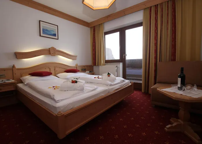 Herberg Gast- Und Christler Tux