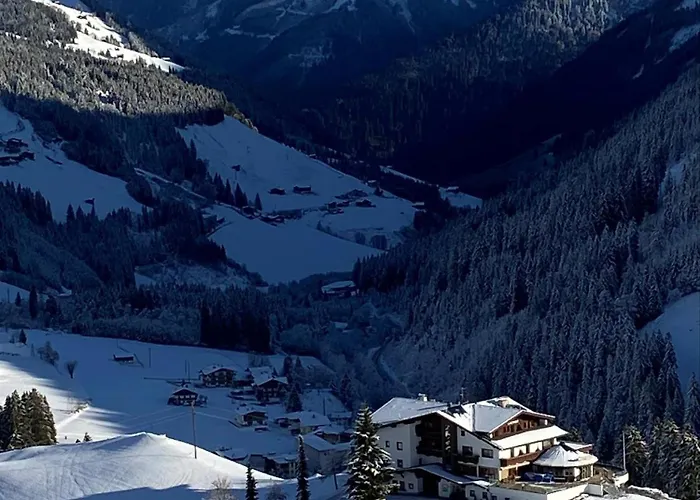 Gast- Und Christler Herberg Tux